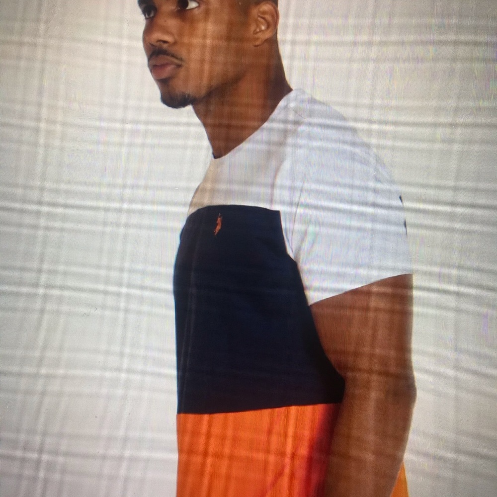 Shirt - Picture 3 of 4
